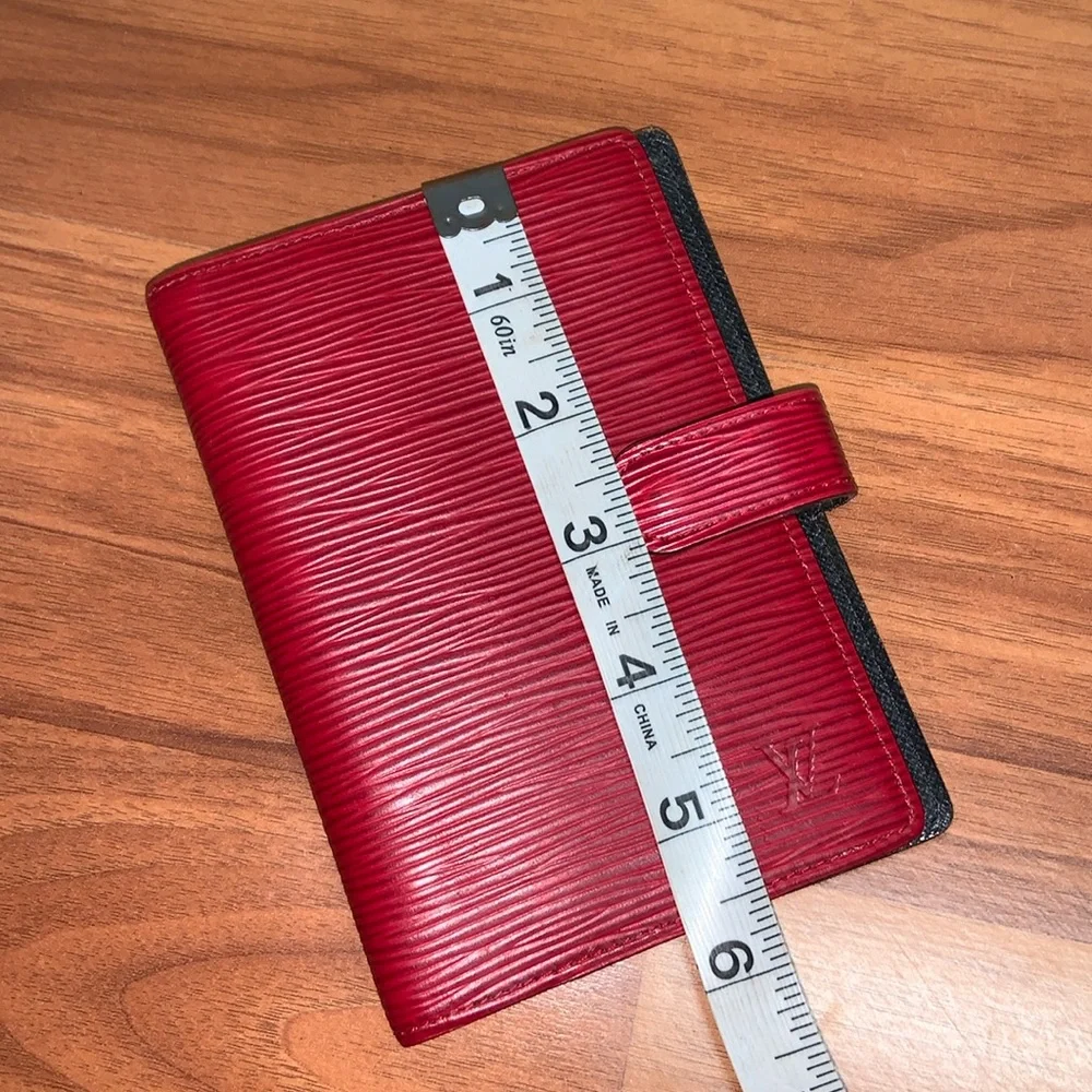 Authentic Louis Vuitton Epi Leather Agenda
